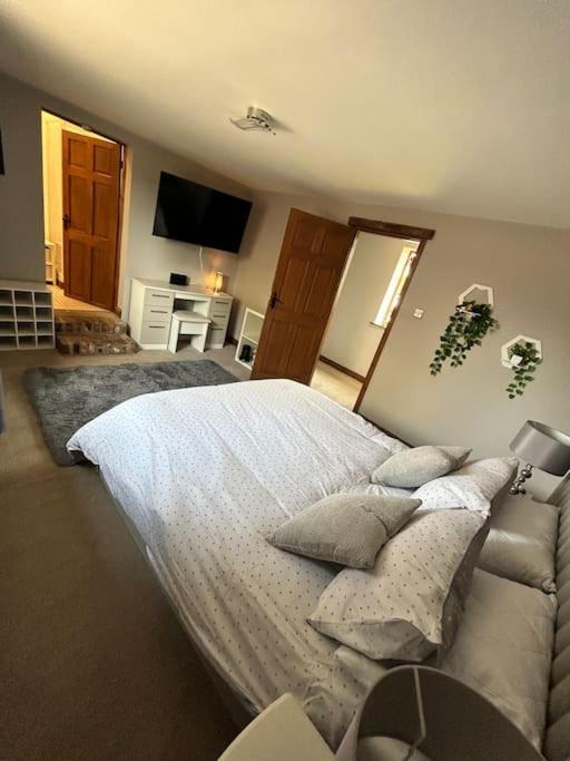 Holmleigh Annexe Apartment Tamworth Exterior photo